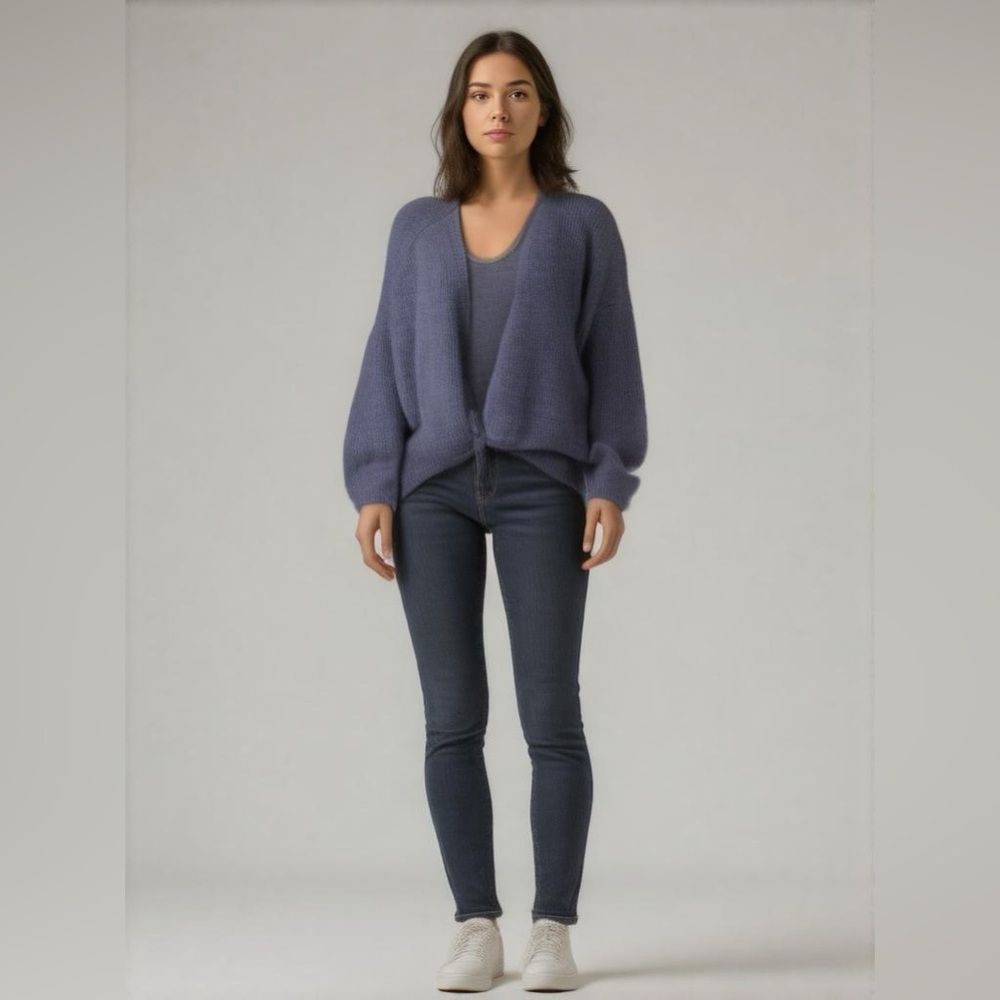 Favlux Sweater Size Small